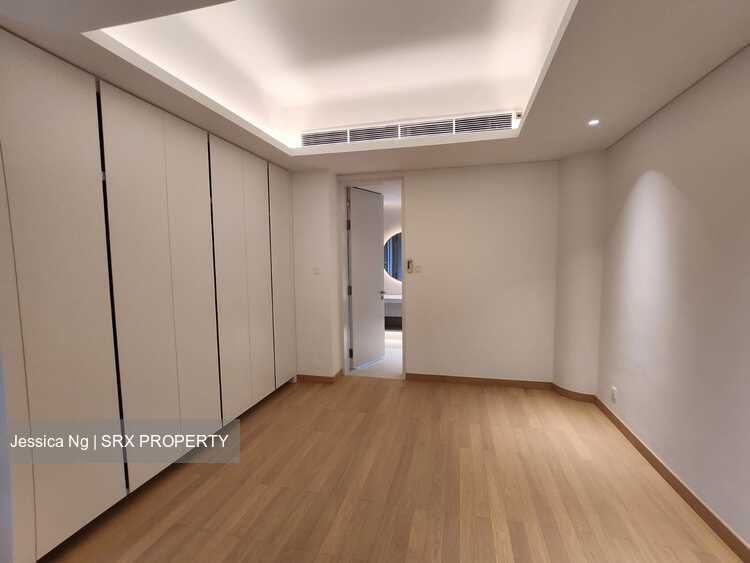 The Colonnade (D10), Condominium #459191131
